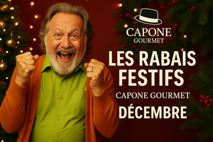 Jean, porte-parole Capone Gourmet, souriant devant un décor festif du temps des Fêtes, accompagné du logo officiel et du titre Les Rabais Festifs Capone Gourmet – Décembre.
